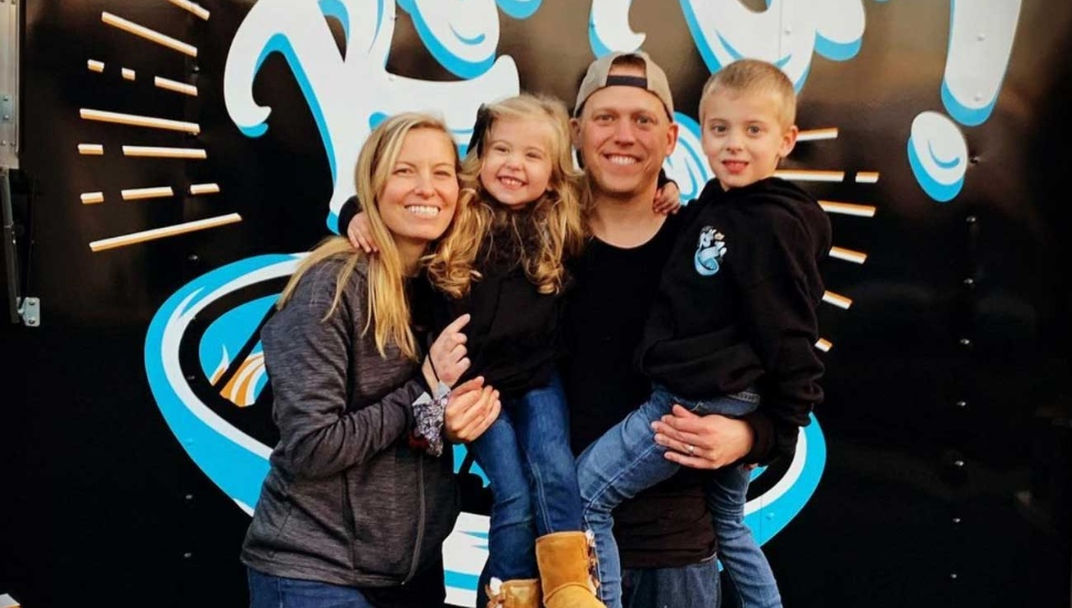 Lansdale Family Food Truck ‘Egg’ Rolls to Help Those in Need