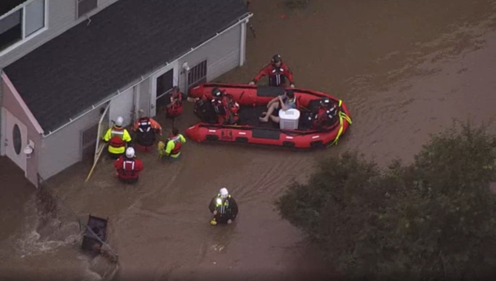 Water rescue on Bristol Pike
