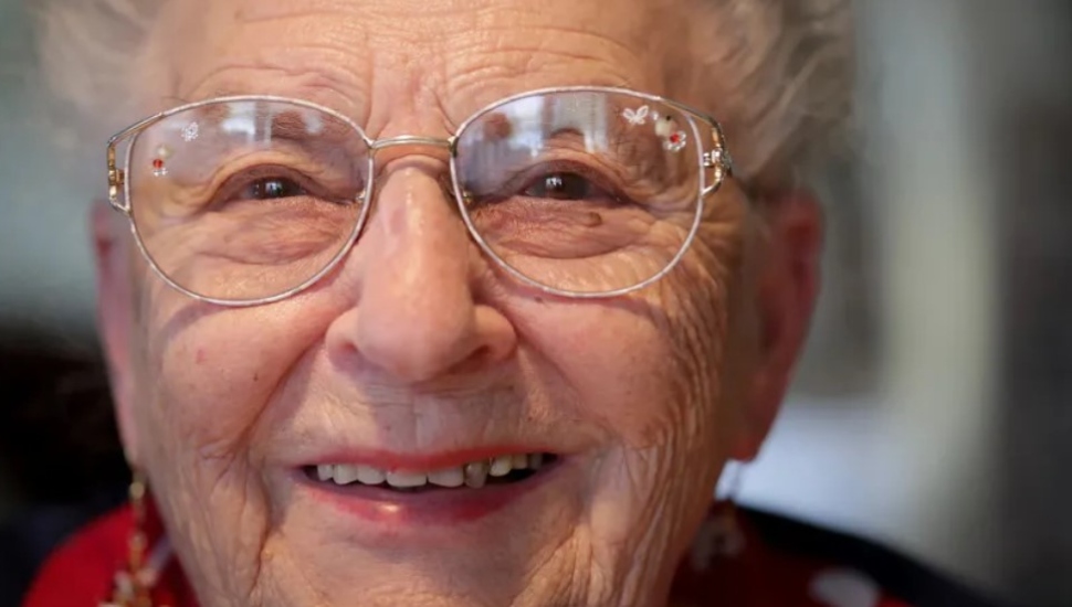 Rosie_Krier_Levittown_Rosie_The_Riveter