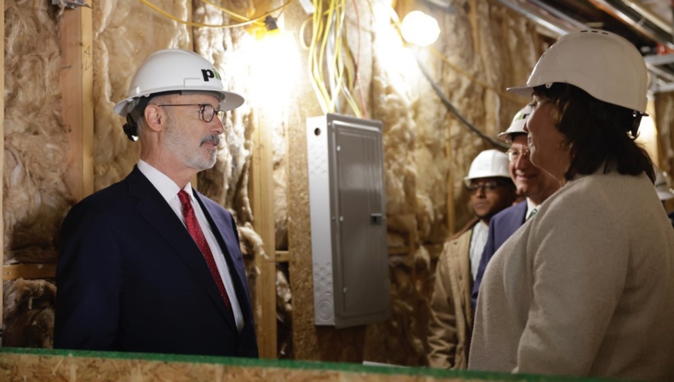 Hatfield’s Clemens Food Group Welcomes Gov. Wolf for Tour of Its New Facility