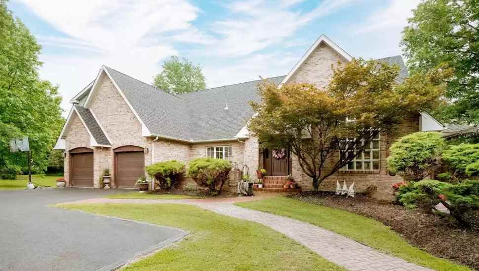 double-point roofed house