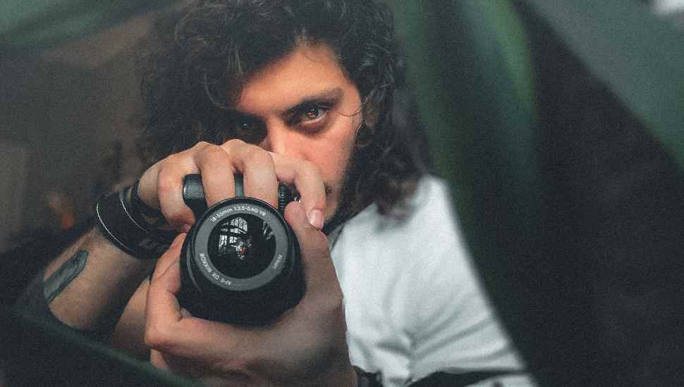 Using Spring to Brush up on Summer Skills Like Golf and Barbecue? Add Photography to the List