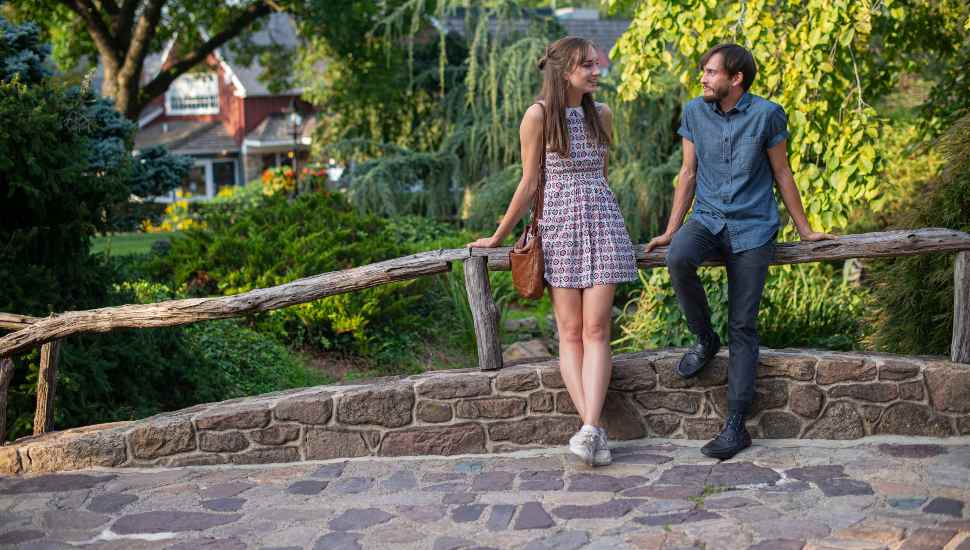 couple on a bridge