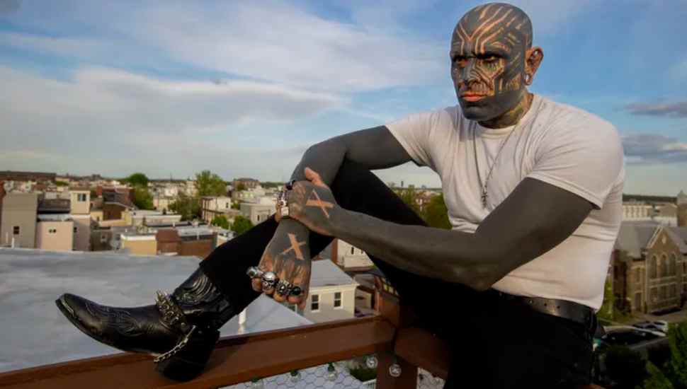 Council Rock High School Alum Finds That a New Technique for Overhauling Tattoos Has Legs