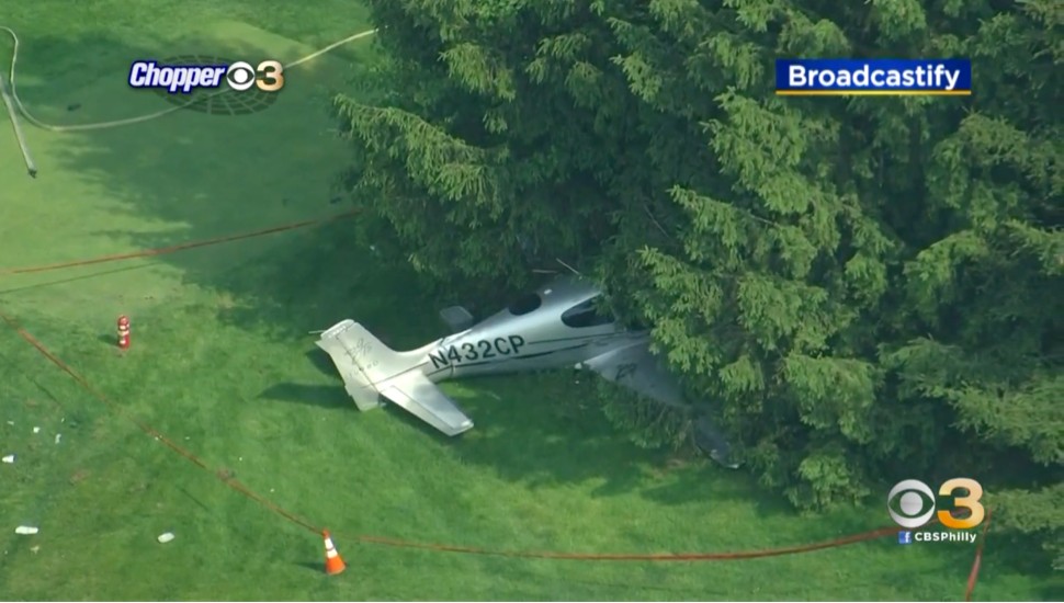 Blue Bell-Bound Plane Crashes on Wayne Golf Course; Bystanders Help Pilot, Passengers Reach Safety