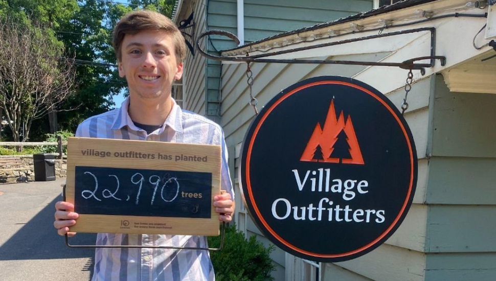 Lahaska-Based Fashion Retailer Partners With Environmentally-Friendly Clothing Company