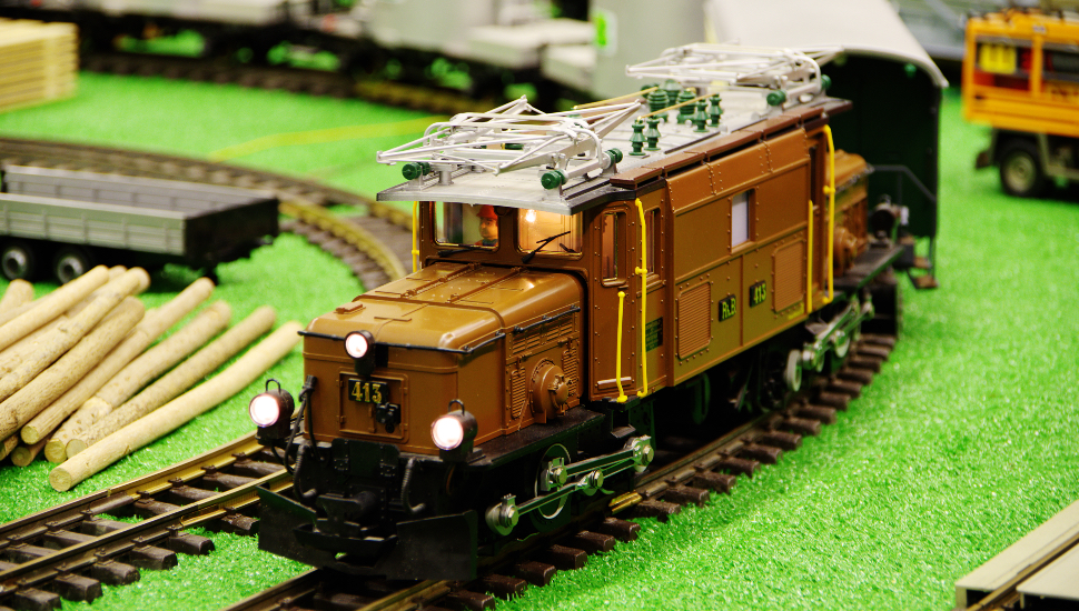Bucks County Man Transforms His Front Yard Into a Professionally-Made Model Rail Yard
