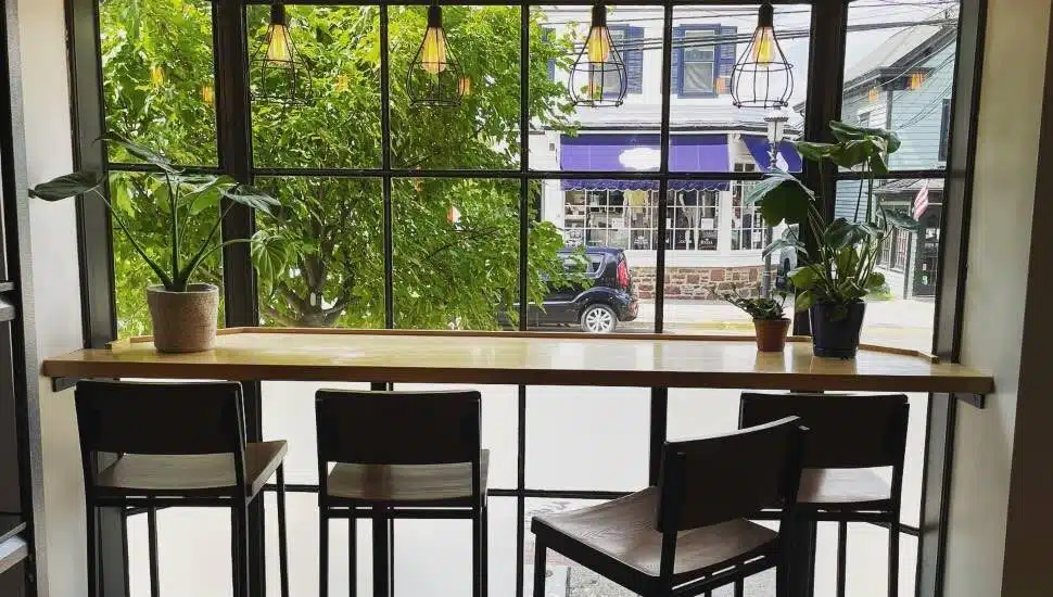 popular cafe