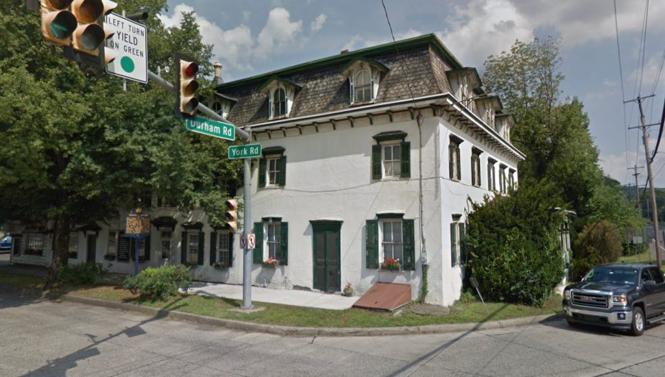 Exterior of General Greene Inn