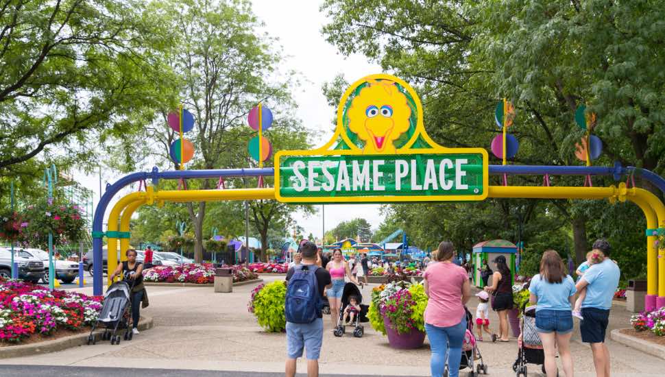 The front entrance to Sesame Place, with Big Bird's face on the top