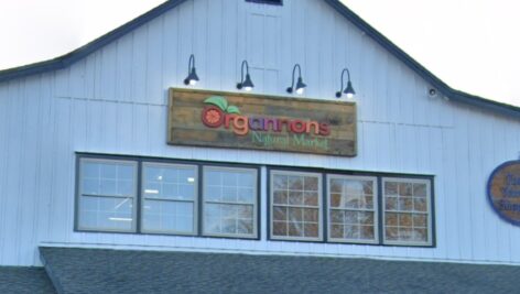 The exterior of Organnons Natural Market