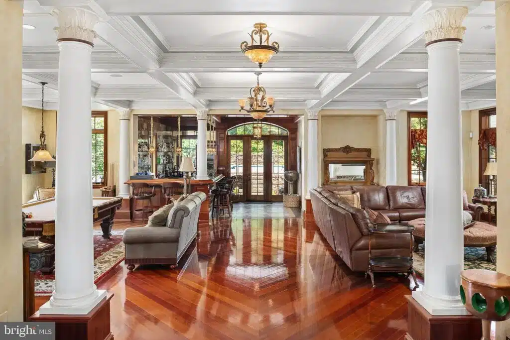 254 Cafferty Road - living room