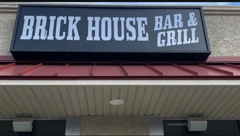 Brick House Bar and Grill auspices