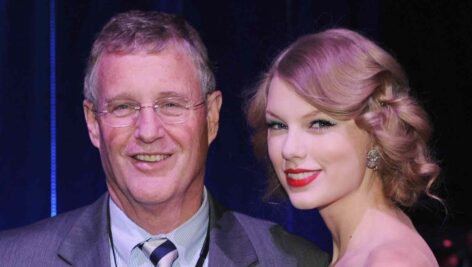 Scott Swift with his daughter Taylor Swift