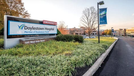 Doylestown Hospital entrance