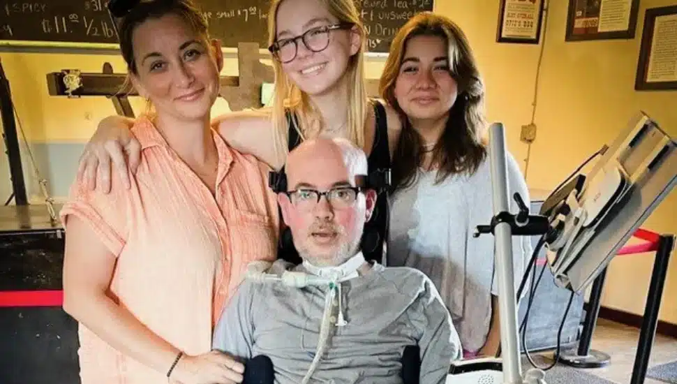 Jay smith with wife Michelle, and two daughters