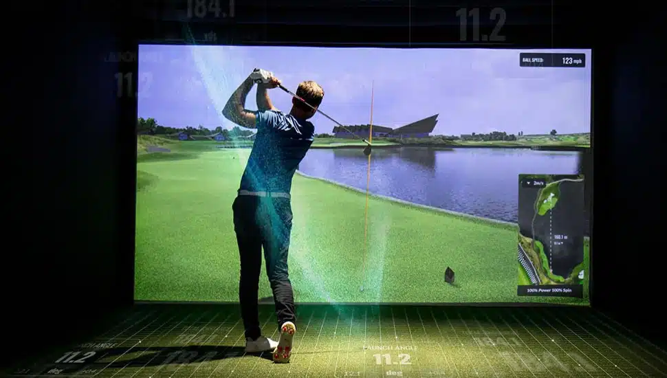 Main Swing Golf Lounge