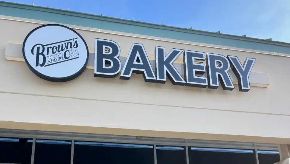 Brown's Doughnuts & Pastry