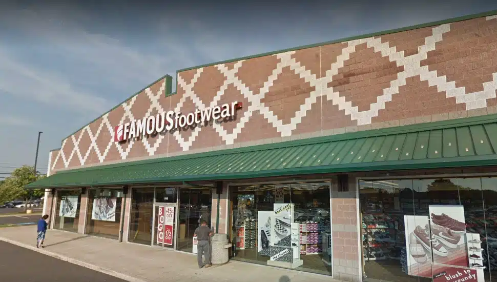 Famous Footwear exterior