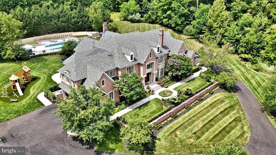 Aerial view ofUpper Makefield Mansion