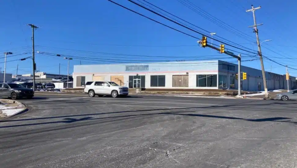An empty building at 1974 Lincoln Highway in Middletown.