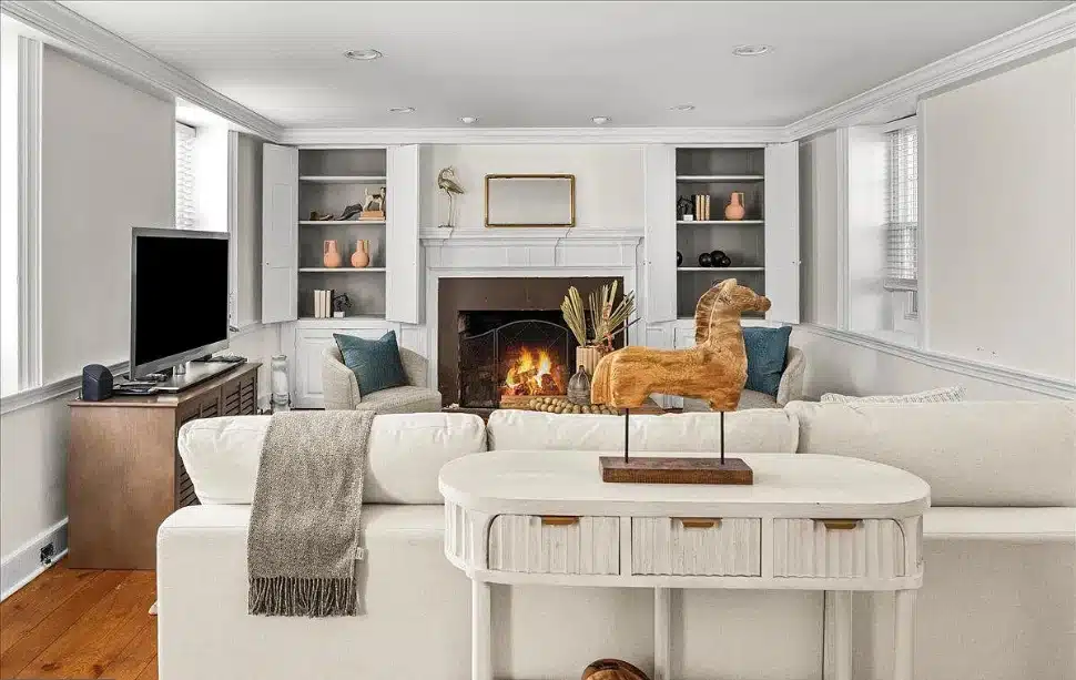 1515 Sugar Bottom Rd Livingroom