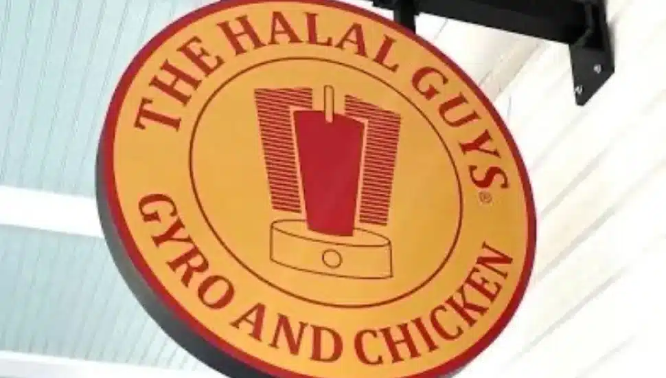 Love & Honey Chicken to Replace Halal Guys in Newtown Center