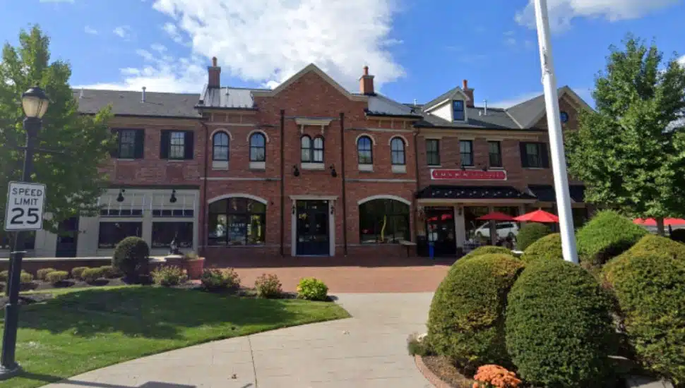 A street view at the storefronts at Goodnoe's Corner in Newtown