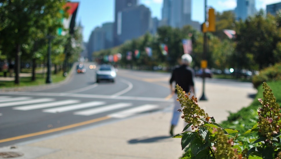 A walk along Benjamin Franklin Parkway in Philadelphia with blurred background.