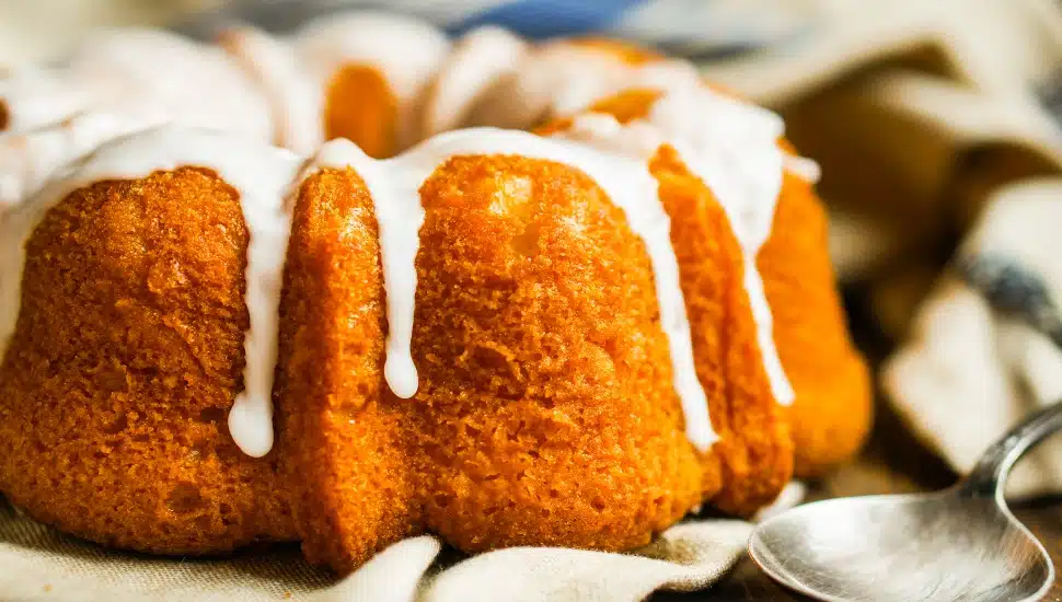 Bundt cake with white glaze.