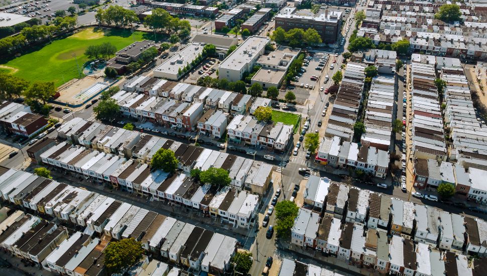 Aerial view of Philadelphia rowhomes.