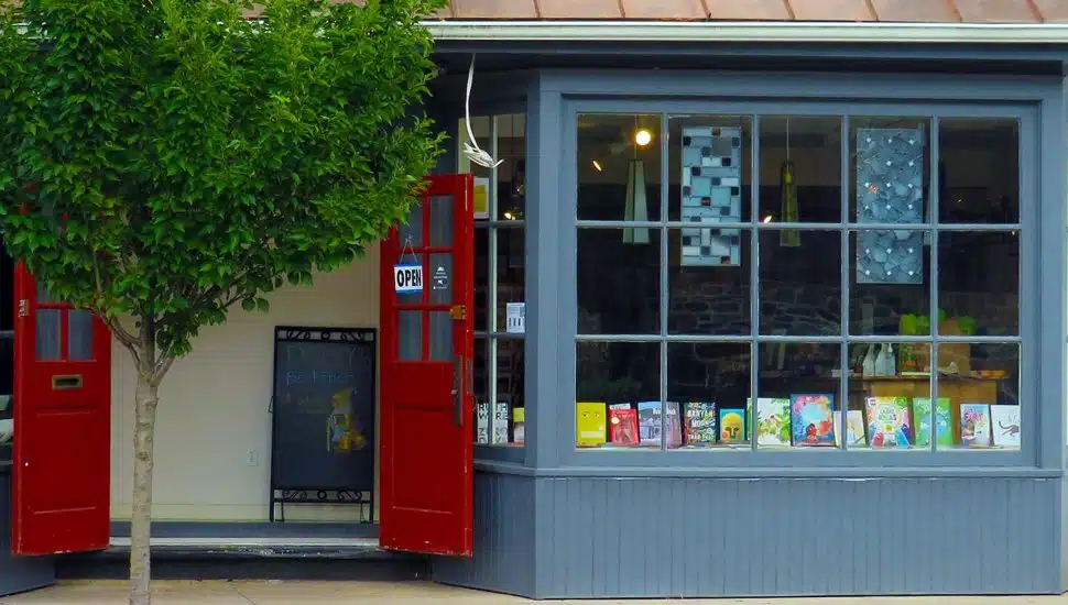 Farley’s Bookshop exterior.