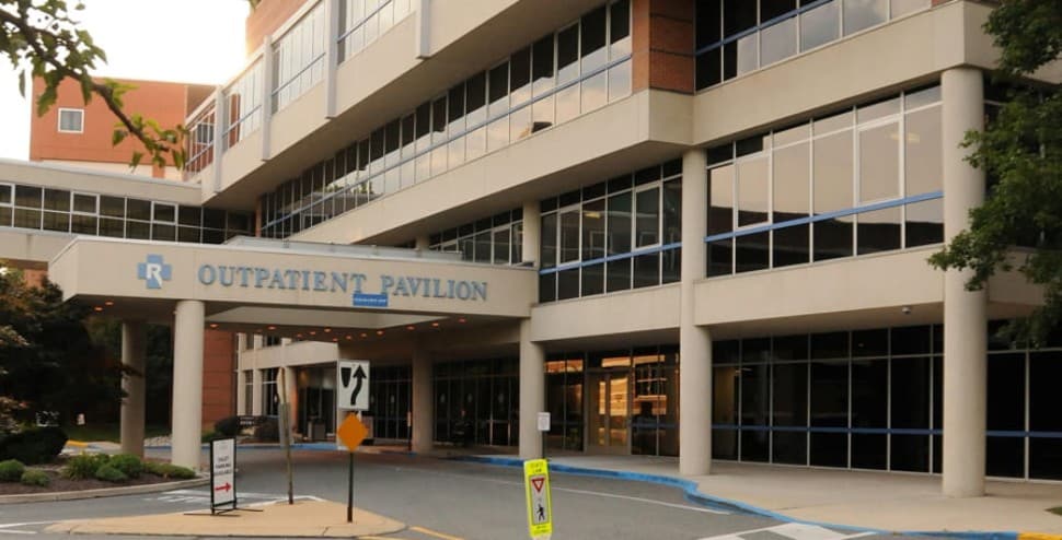 Riddle Hospital Health Center entrance.