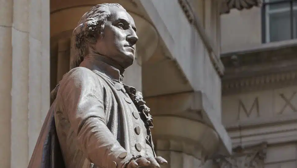 George Washington statue.