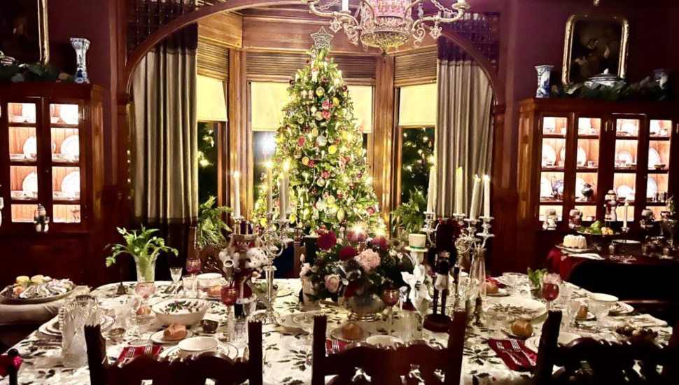 Christmas tree at Grundy Museum.