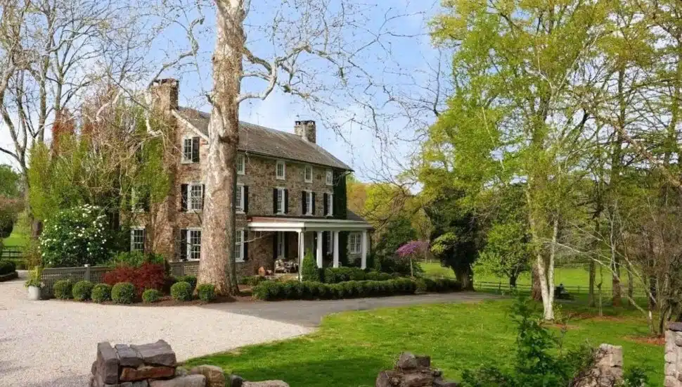 Yolanda Hadid House.