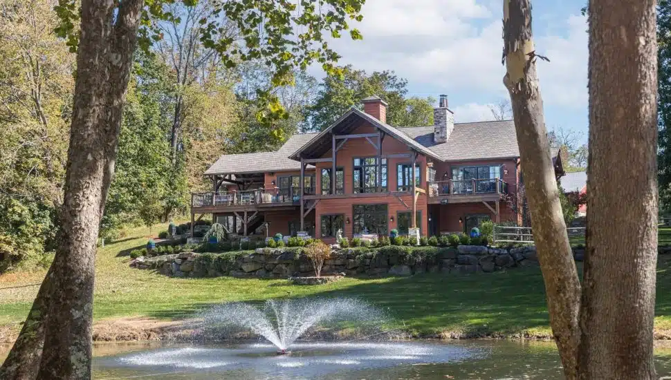 Meridian Bank House of the Week: $2.75M Gorgeous Mid-Century Modern in Newtown