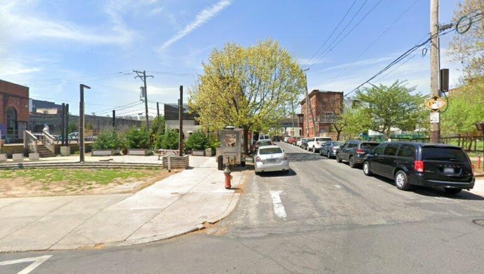 Street view of 1400 Frankford Avenue.
