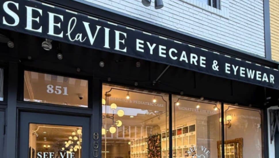 See La Vie sign and storefront.