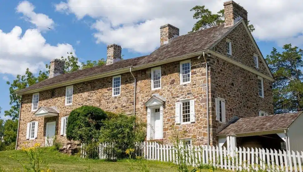 Thompson-Neely House.