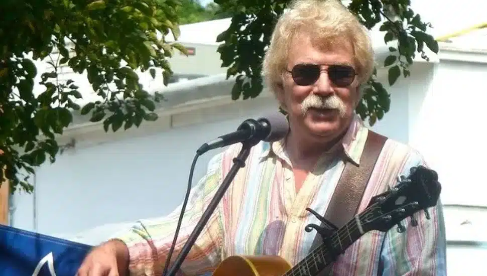 Tom Rush.