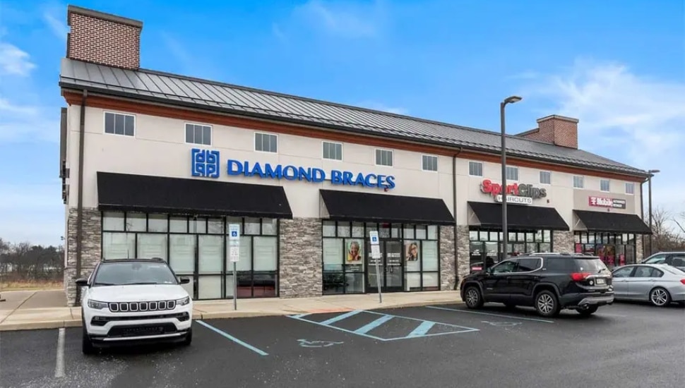 Valley Gate Shopping Center.