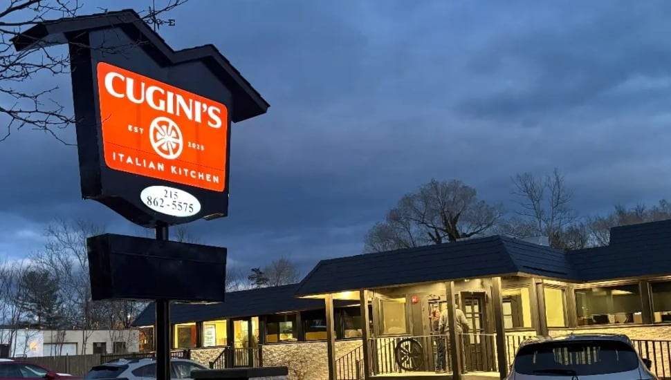 Cugini’s Italian Kitchen exterior and sign.