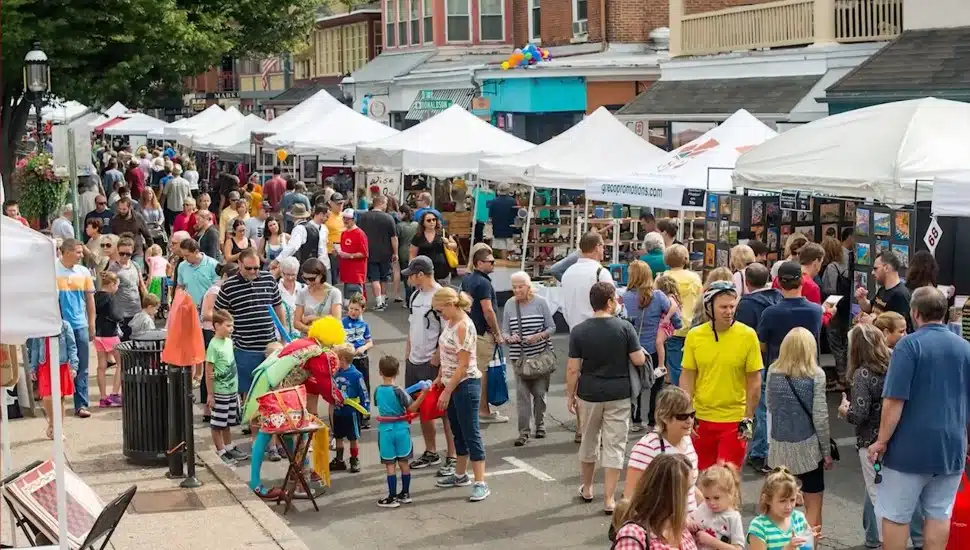 Crowds at the Doylestown Arts Festival.